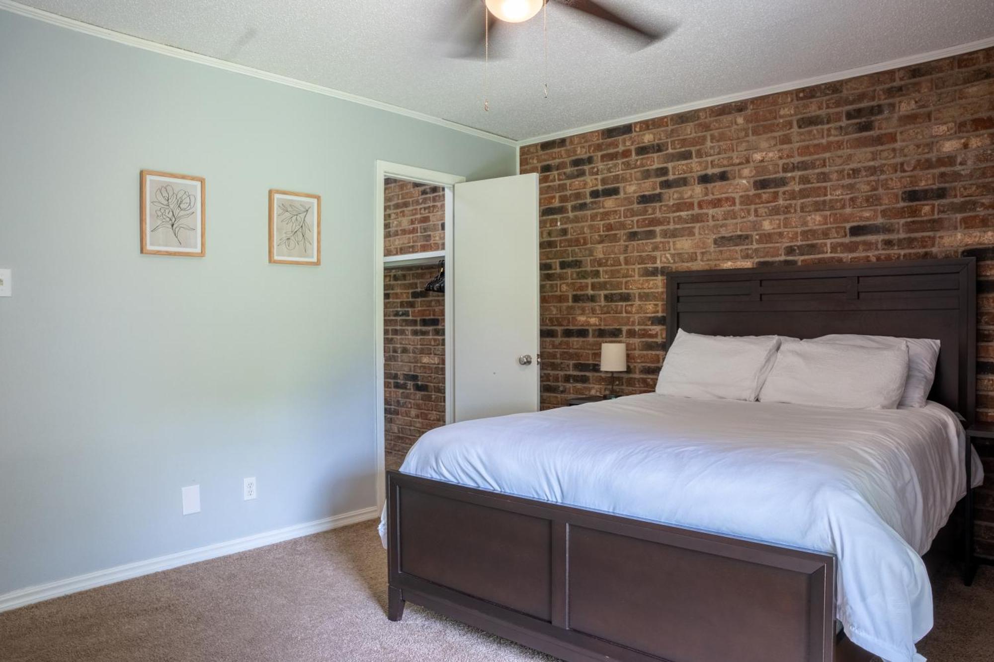 Willow Way: Cozy Retreat Fort Smith Extérieur photo